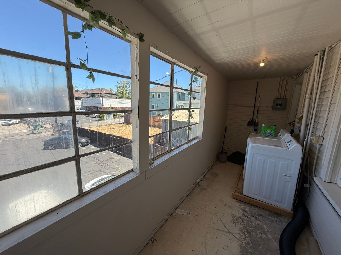 2017 Q St  - Sacramento - California - 3 bed, 1 bath rental property