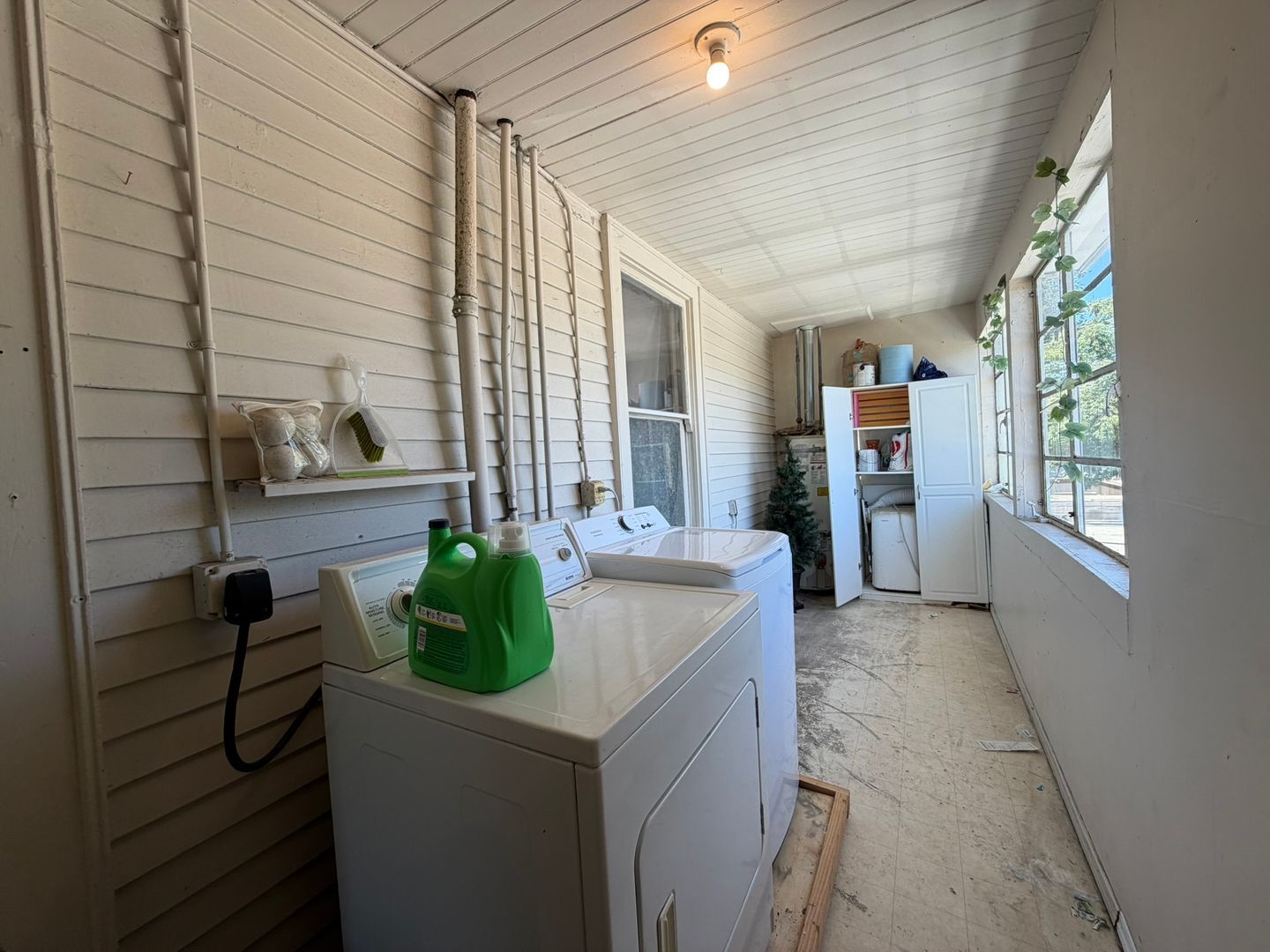 2017 Q St  - Sacramento - California - 3 bed, 1 bath rental property