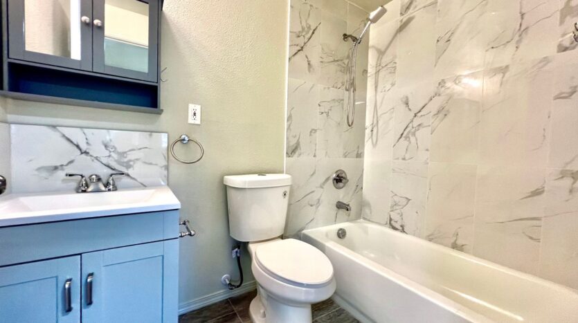 2020 SE 154th Ave  - Portland - Oregon - 4 bed, 2 bath rental property