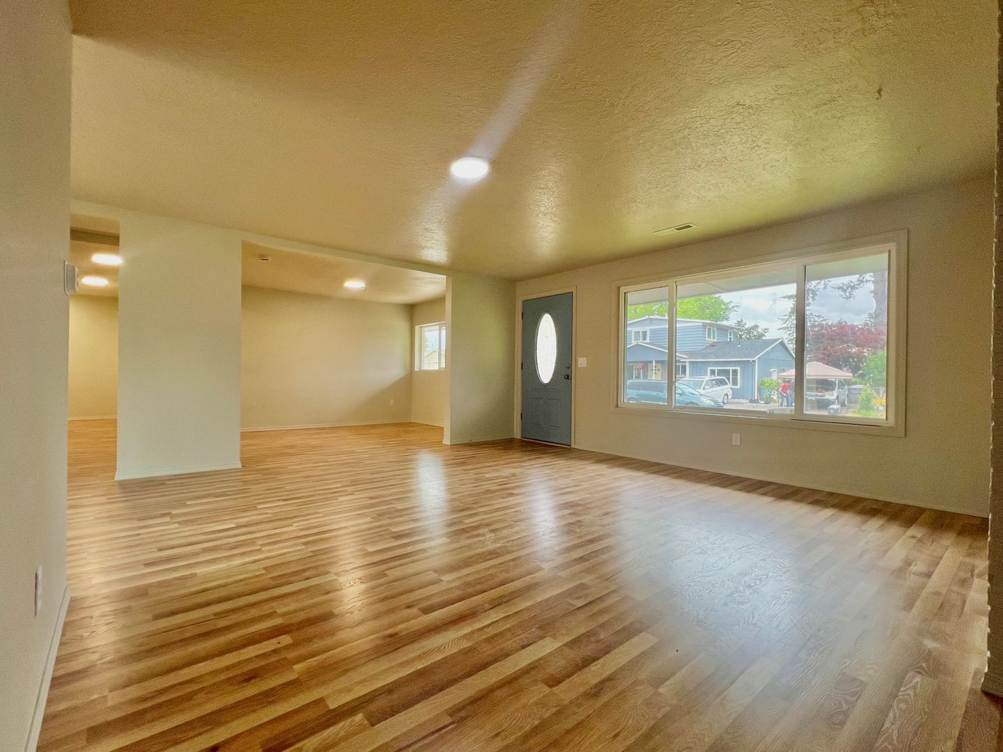 2020 SE 154th Ave  - Portland - Oregon - 4 bed, 2 bath rental property