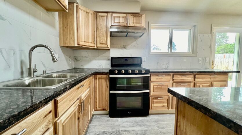 2020 SE 154th Ave  - Portland - Oregon - 4 bed, 2 bath rental property