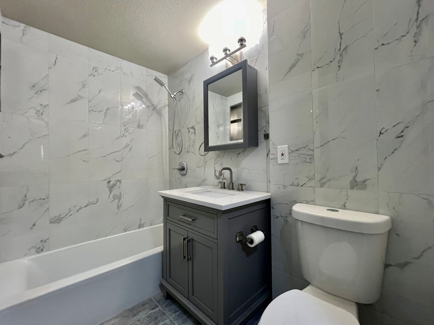 2020 SE 154th Ave  - Portland - Oregon - 4 bed, 2 bath rental property
