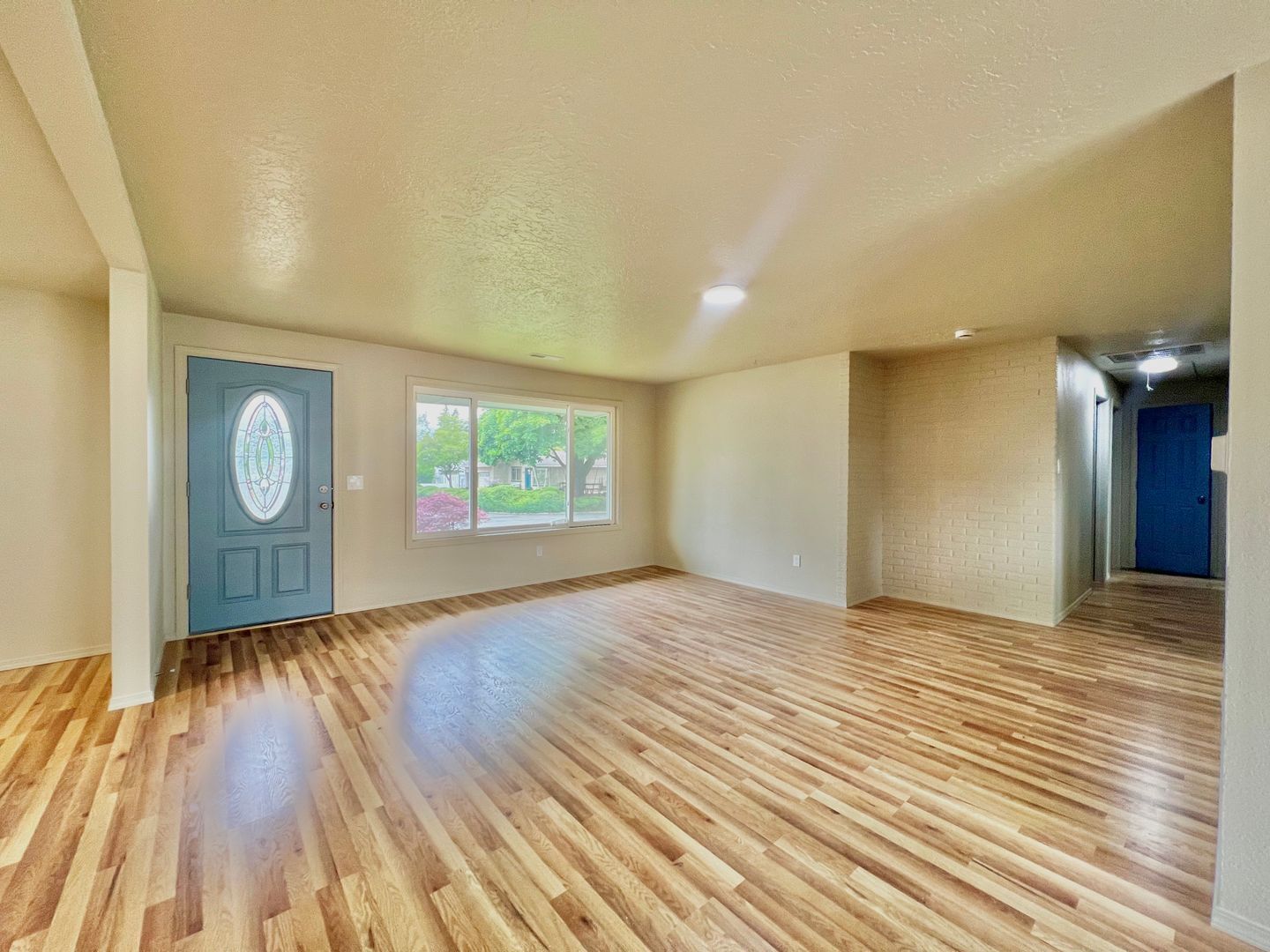 2020 SE 154th Ave  - Portland - Oregon - 4 bed, 2 bath rental property