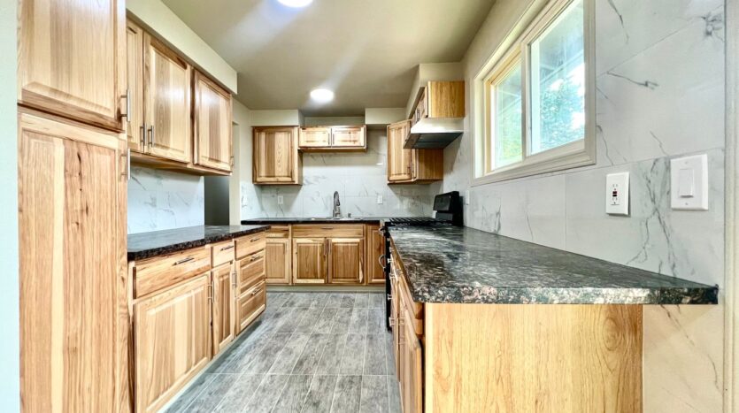 2020 SE 154th Ave  - Portland - Oregon - 4 bed, 2 bath rental property