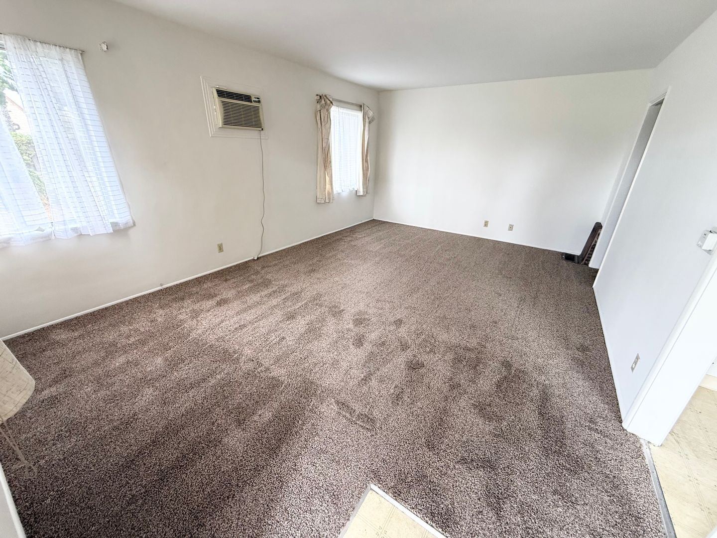 210 & 212 W South St - Anaheim - California - 2 bed, 1 bath rental property