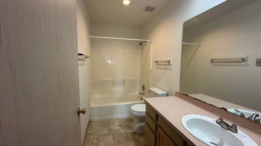 2104/2106/2108 Woburn Street - Bellingham - Washington - 3 bed, 2.5 bath rental property