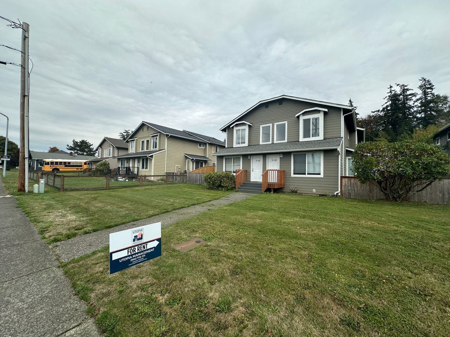 2104/2106/2108 Woburn Street - Bellingham - Washington - 3 bed, 2.5 bath rental property