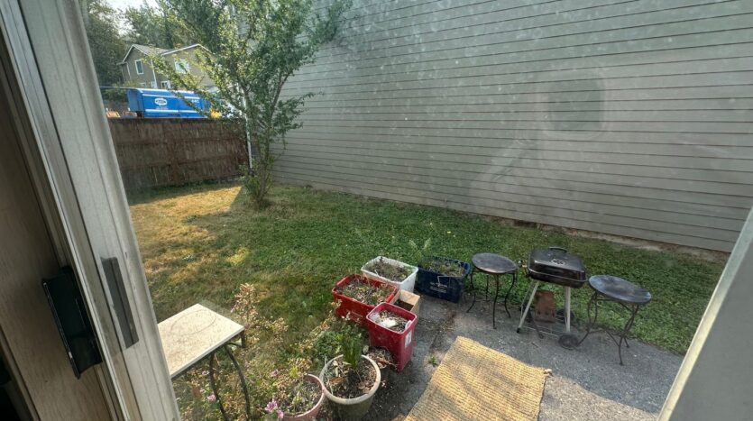2104/2106/2108 Woburn Street - Bellingham - Washington - 3 bed, 2.5 bath rental property