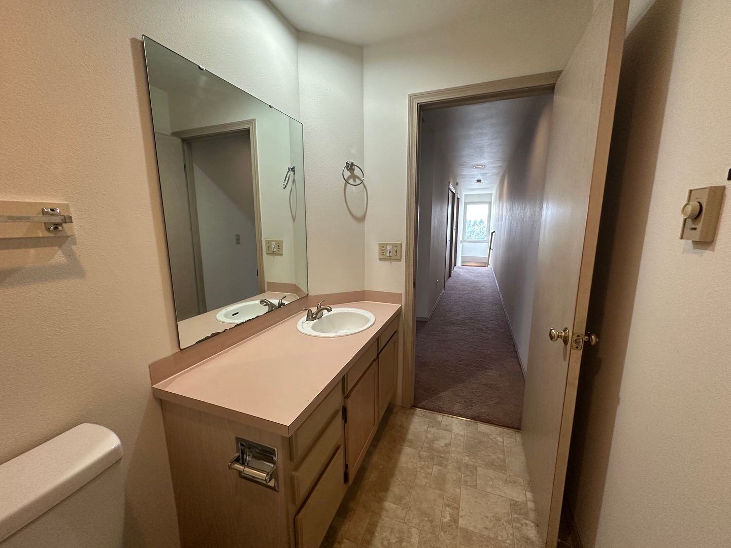 2104/2106/2108 Woburn Street - Bellingham - Washington - 3 bed, 2.5 bath rental property
