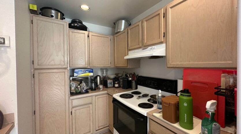 2104/2106/2108 Woburn Street - Bellingham - Washington - 3 bed, 2.5 bath rental property