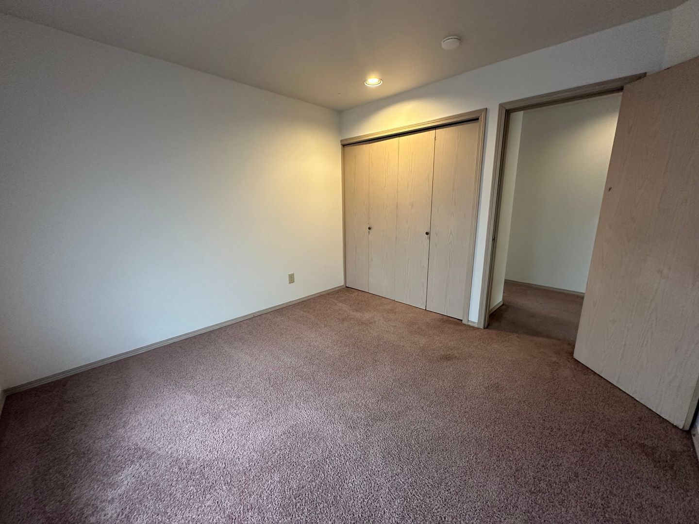 2104/2106/2108 Woburn Street - Bellingham - Washington - 3 bed, 2.5 bath rental property