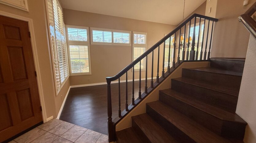 216 Richmond Park Place - Chula Vista - California - 4 bed, 2.5 bath rental property