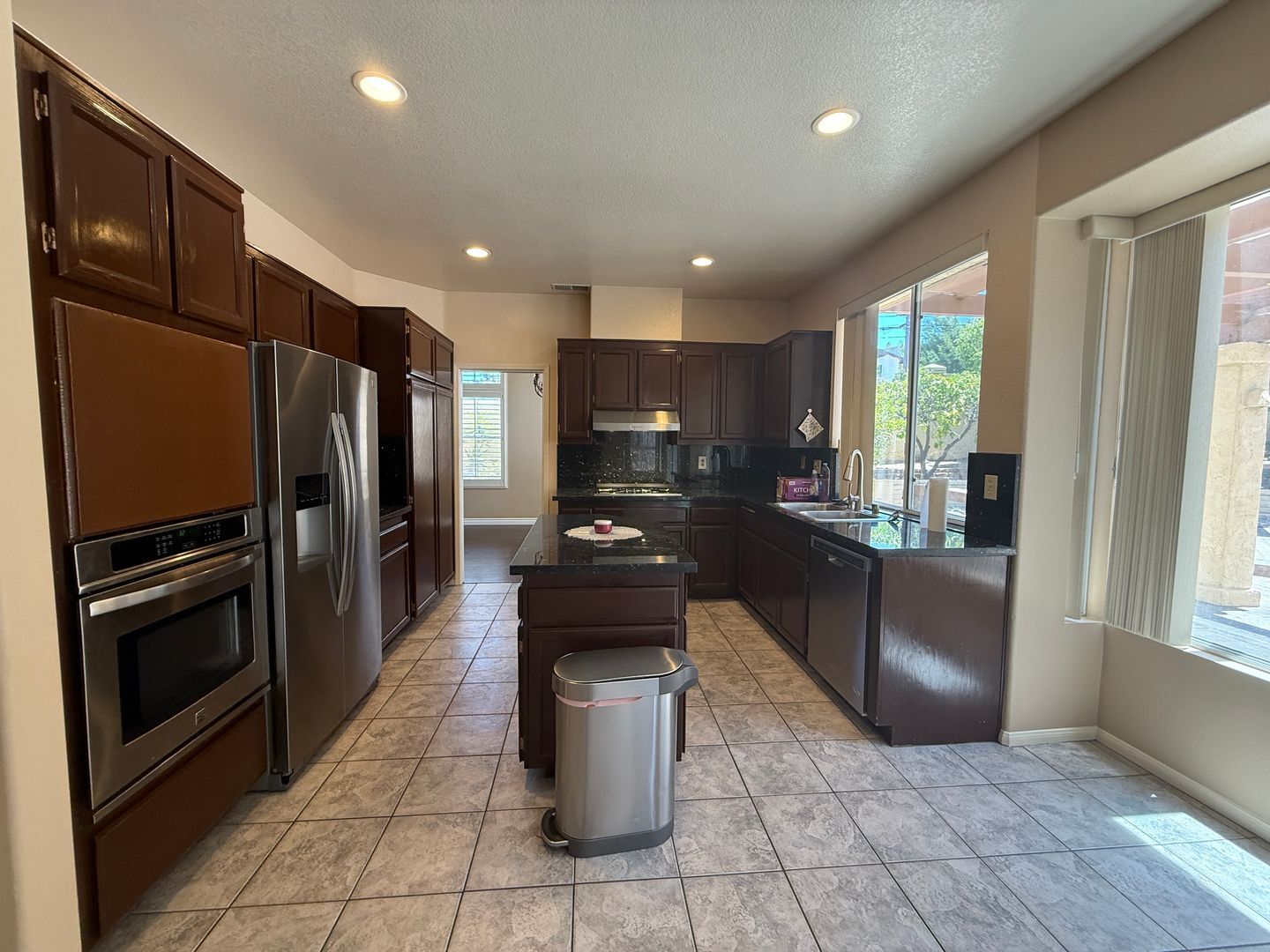 216 Richmond Park Place - Chula Vista - California - 4 bed, 2.5 bath rental property