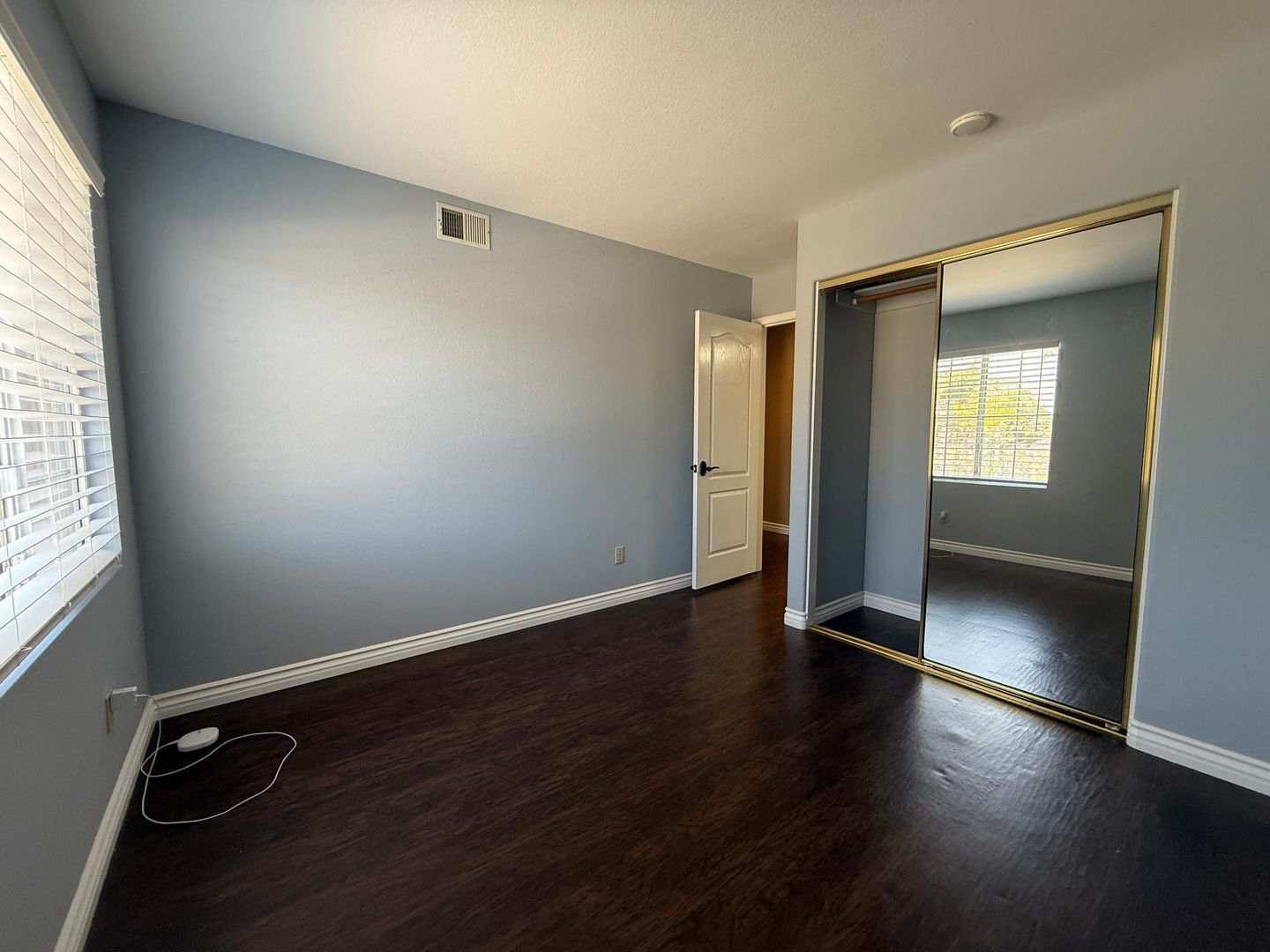 216 Richmond Park Place - Chula Vista - California - 4 bed, 2.5 bath rental property