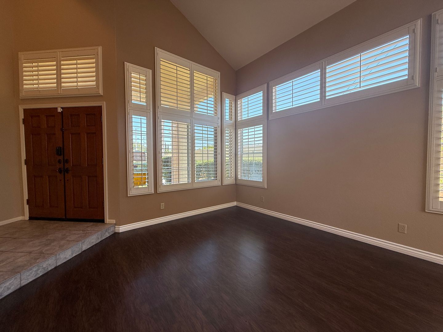 216 Richmond Park Place - Chula Vista - California - 4 bed, 2.5 bath rental property