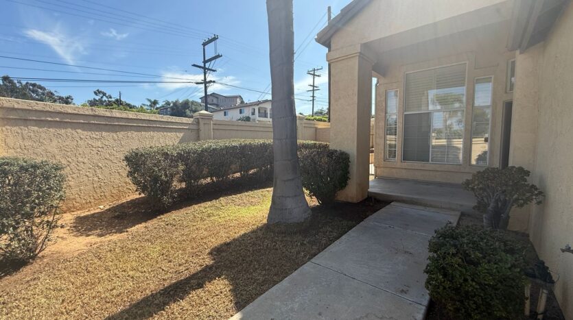 216 Richmond Park Place - Chula Vista - California - 4 bed, 2.5 bath rental property