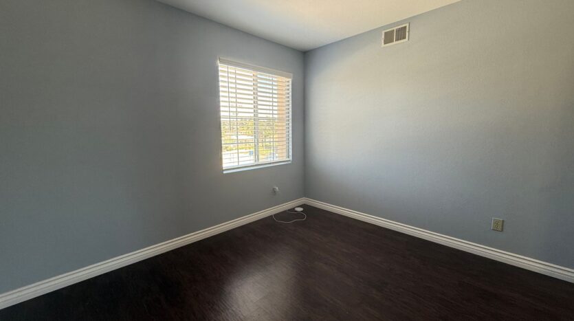 216 Richmond Park Place - Chula Vista - California - 4 bed, 2.5 bath rental property