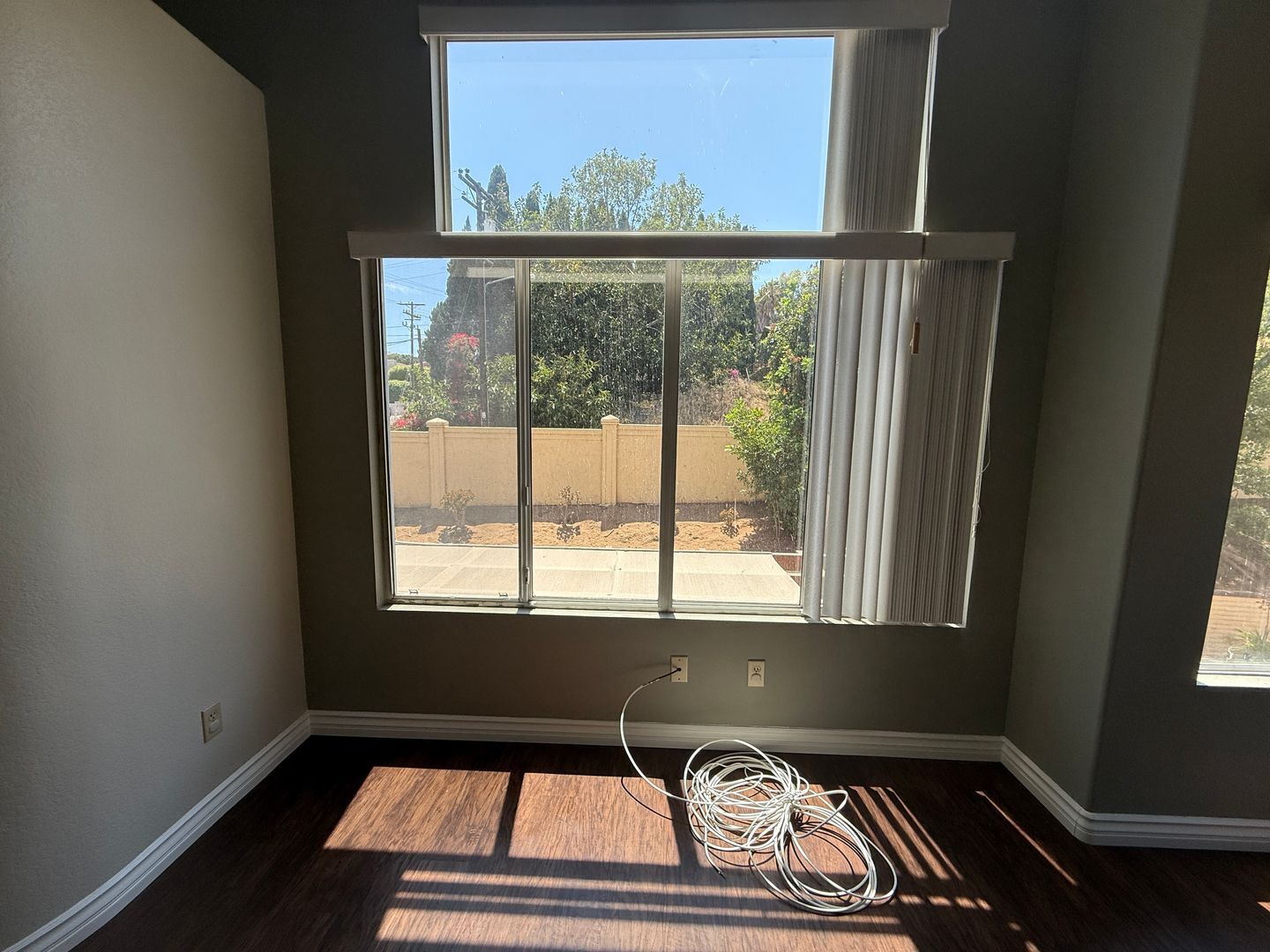 216 Richmond Park Place - Chula Vista - California - 4 bed, 2.5 bath rental property