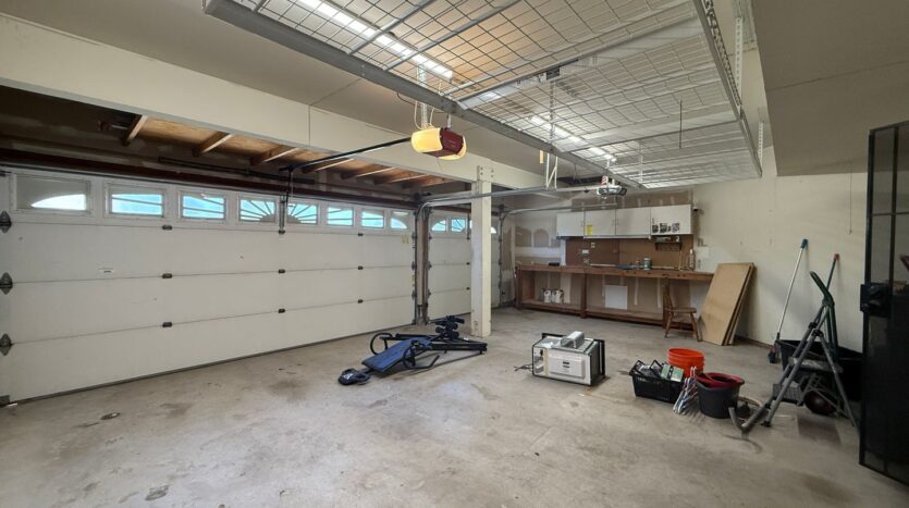 216 Richmond Park Place - Chula Vista - California - 4 bed, 2.5 bath rental property