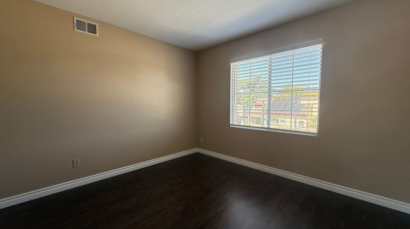 216 Richmond Park Place - Chula Vista - California - 4 bed, 2.5 bath rental property