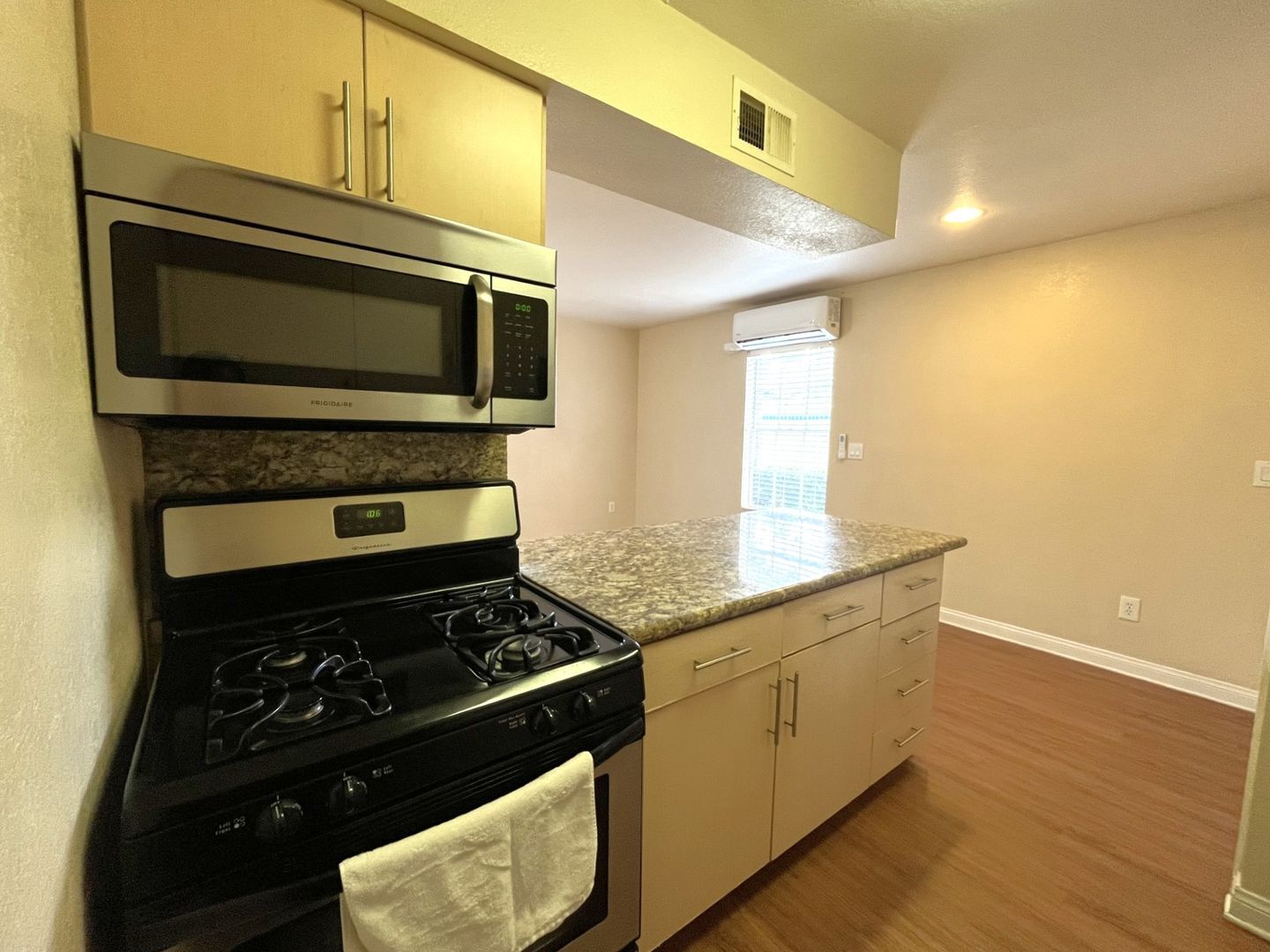 2160 Highpointe Drive #112 - Corona - California - 1 bed, 1 bath rental property
