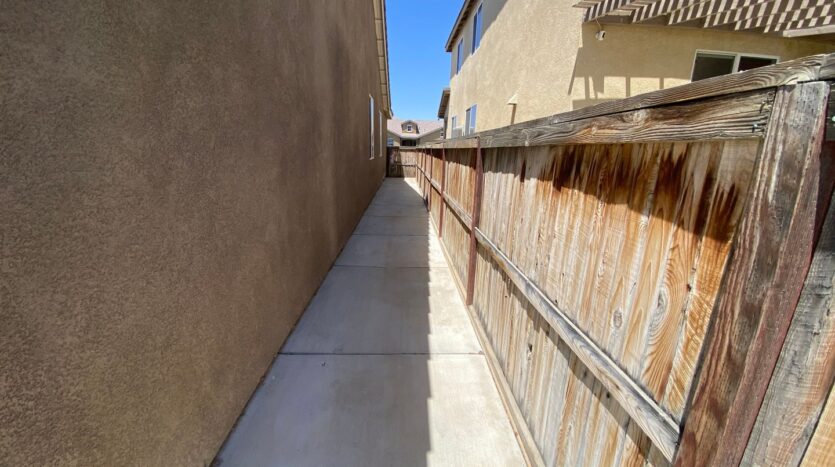 2274 Hay Market St - Rosamond - California - 4 bed, 3 bath rental property