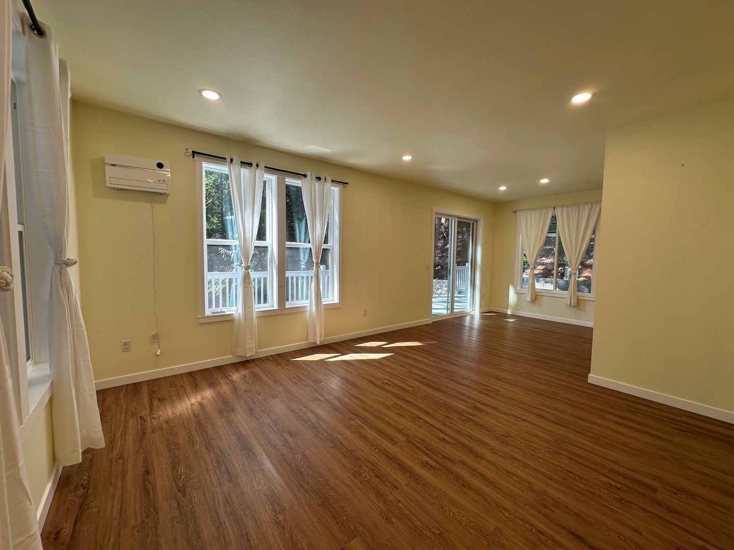 23 Spring Rd - Bellingham - Washington - 4 bed, 3 bath rental property