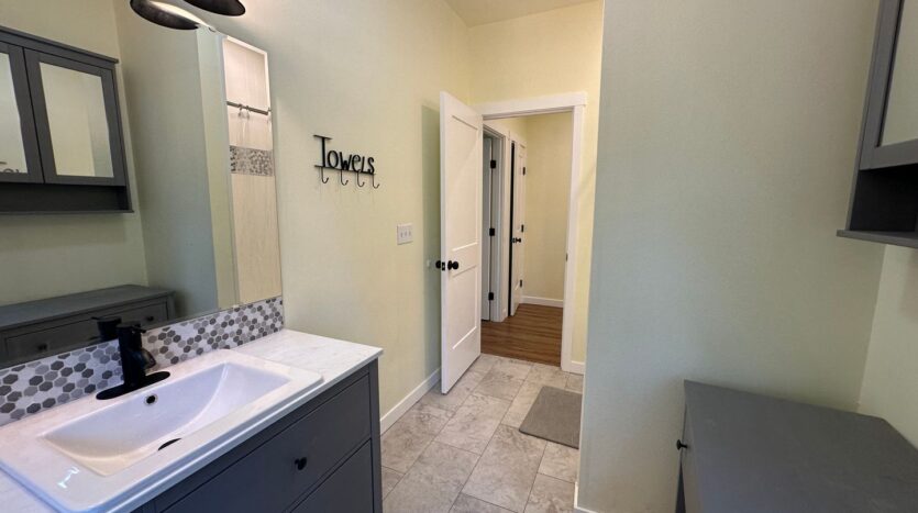 23 Spring Rd - Bellingham - Washington - 4 bed, 3 bath rental property