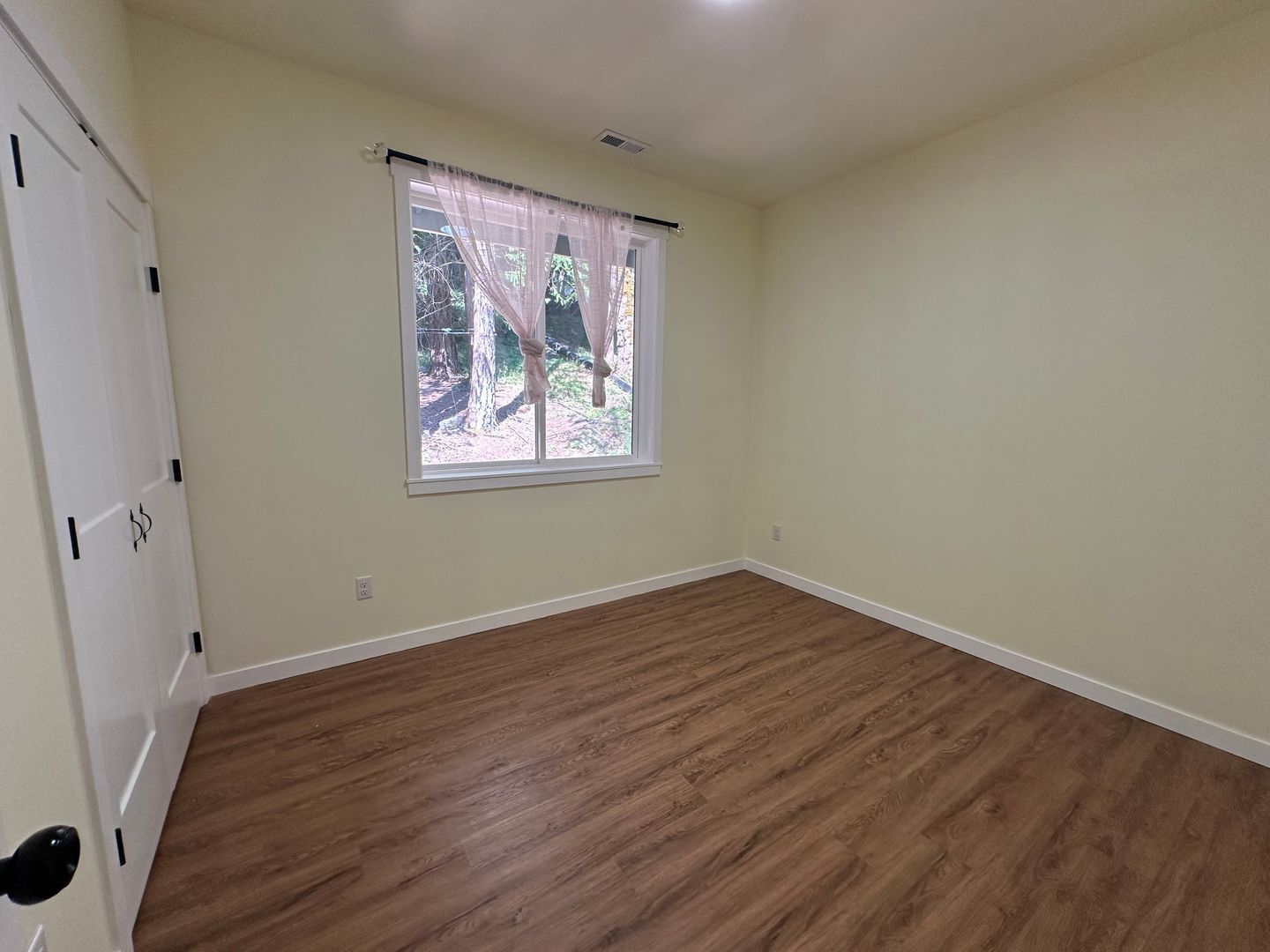 23 Spring Rd - Bellingham - Washington - 4 bed, 3 bath rental property
