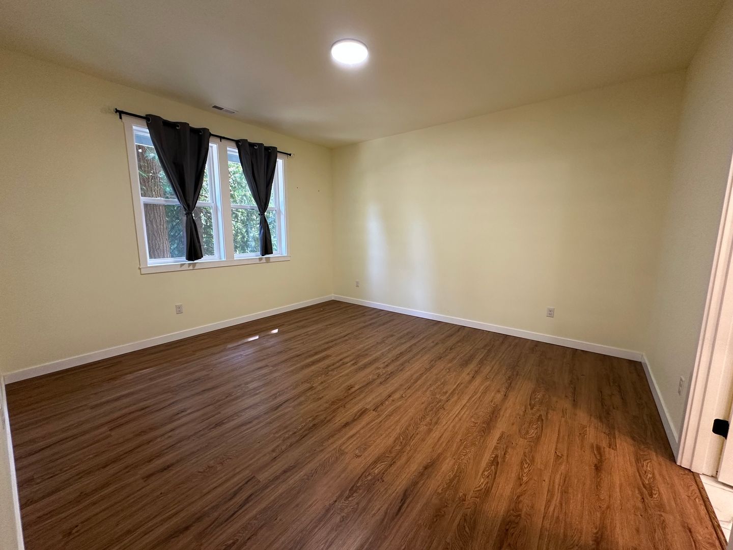 23 Spring Rd - Bellingham - Washington - 4 bed, 3 bath rental property