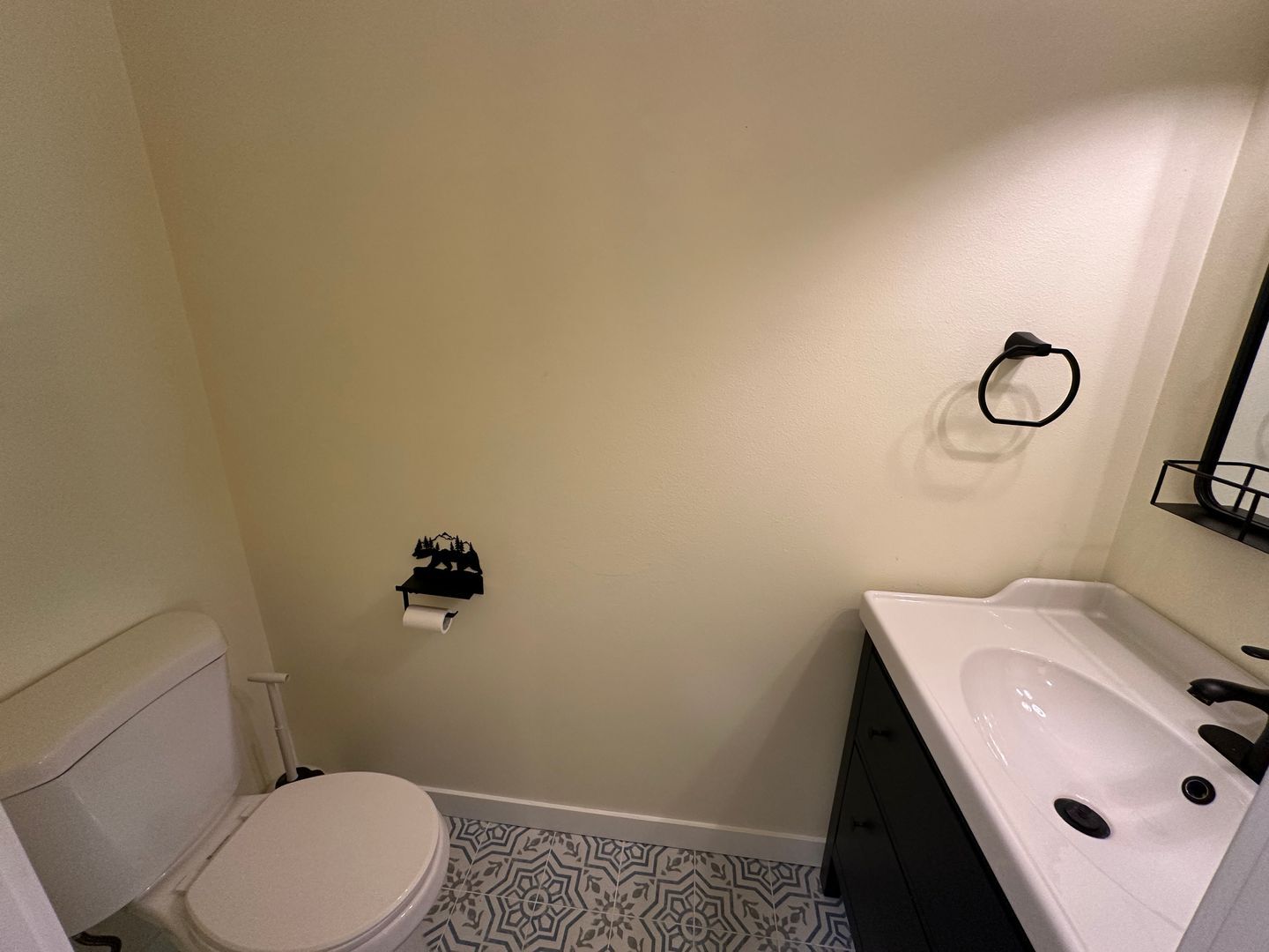 23 Spring Rd - Bellingham - Washington - 4 bed, 3 bath rental property