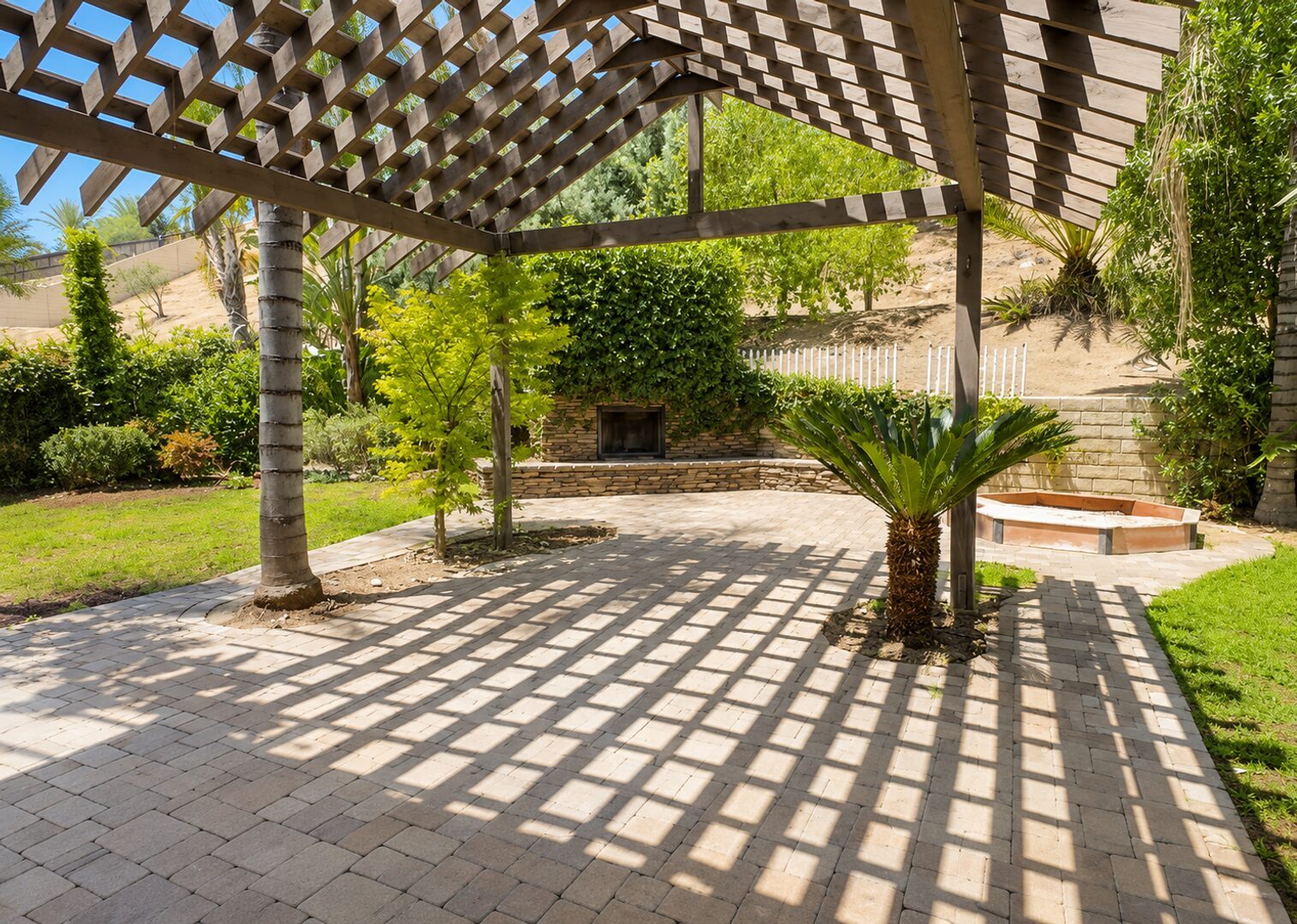 23796 Via Madrid - Murrieta - California - 5 bed, 3.5 bath rental property