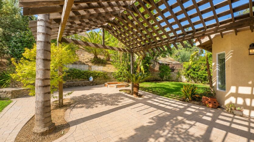 23796 Via Madrid - Murrieta - California - 5 bed, 3.5 bath rental property