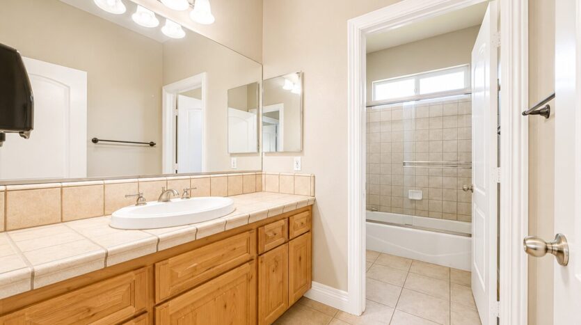 23796 Via Madrid - Murrieta - California - 5 bed, 3.5 bath rental property