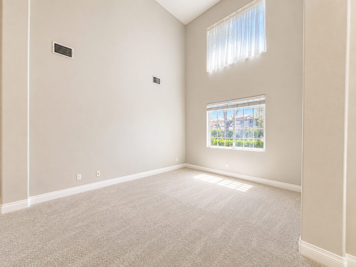 23796 Via Madrid - Murrieta - California - 5 bed, 3.5 bath rental property