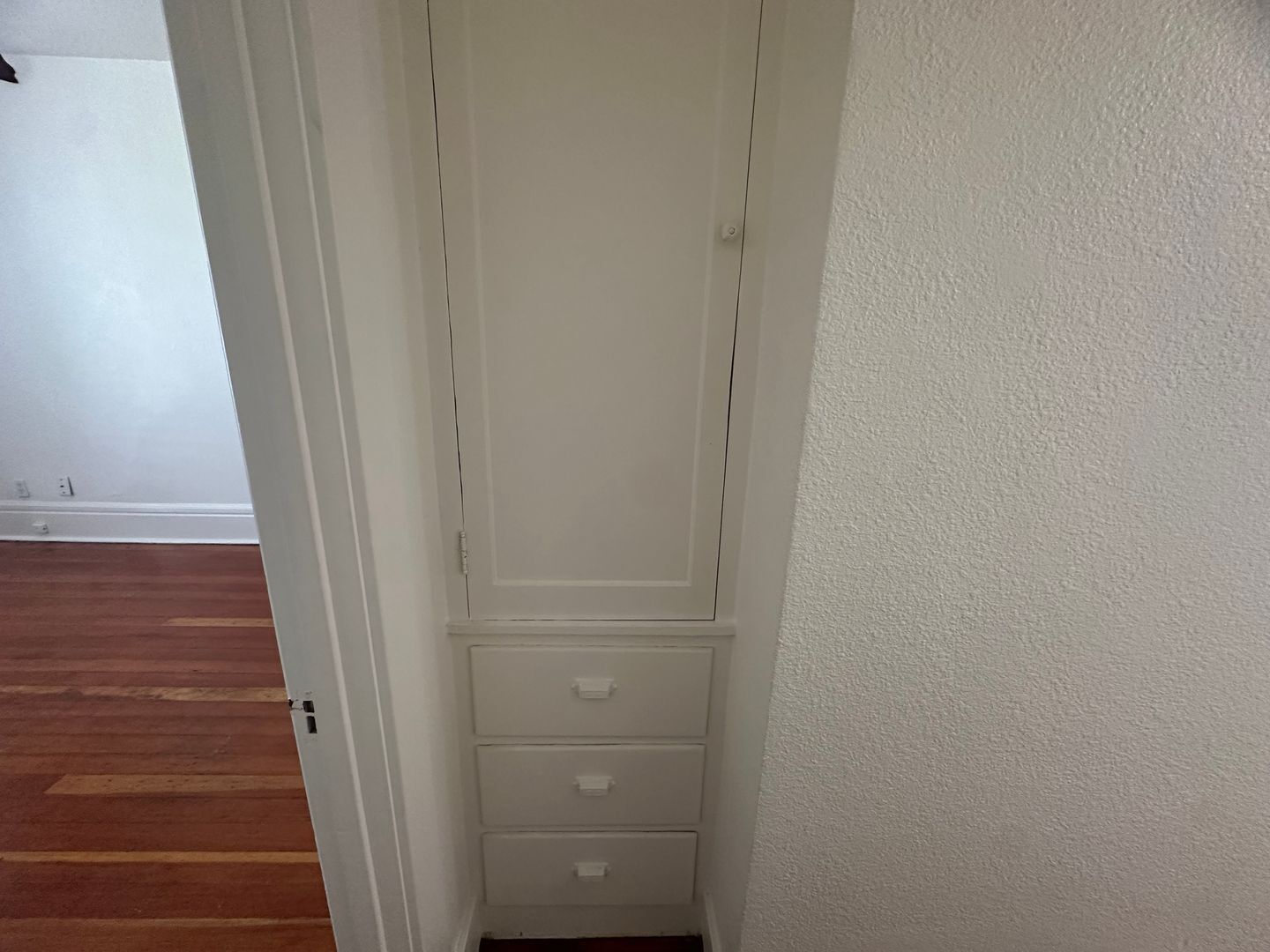 2427 J ST  - Sacramento - California - 1 bed, 1 bath rental property