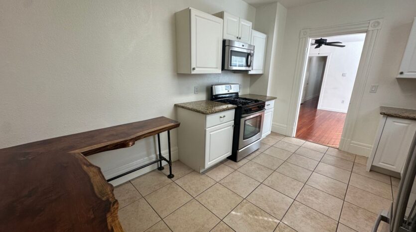 2427 J ST  - Sacramento - California - 1 bed, 1 bath rental property