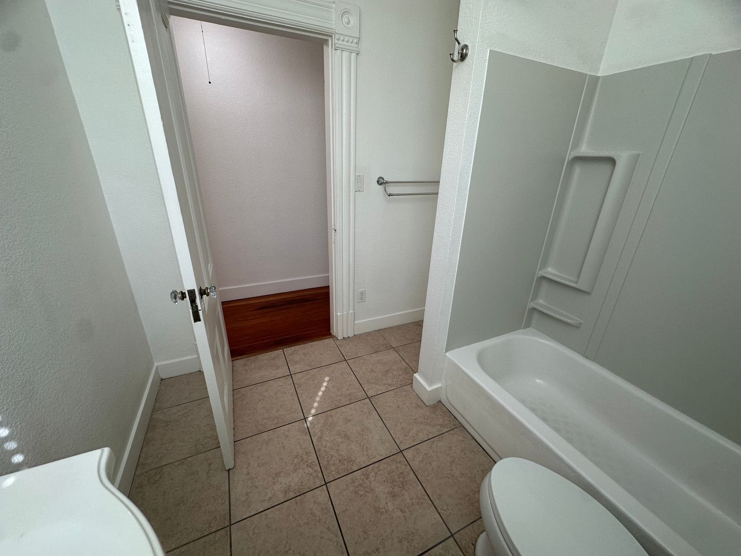 2427 J ST  - Sacramento - California - 1 bed, 1 bath rental property