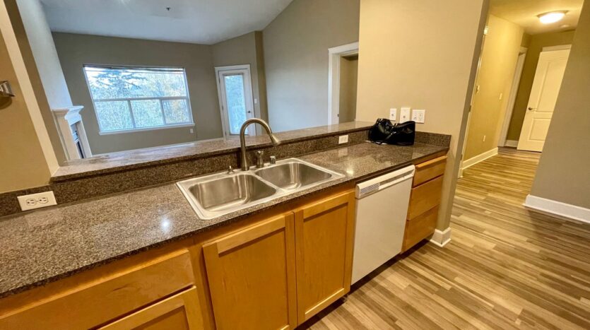 251 W Bakerview Rd. #405 - Bellingham - Washington - 2 bed, 2 bath rental property
