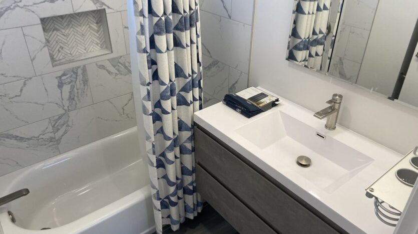 256 Mariposa Street - Brisbane - California - 2 bed, 1 bath rental property