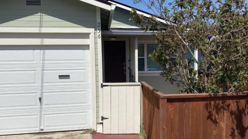 256 Mariposa Street - Brisbane - California - 2 bed, 1 bath rental property