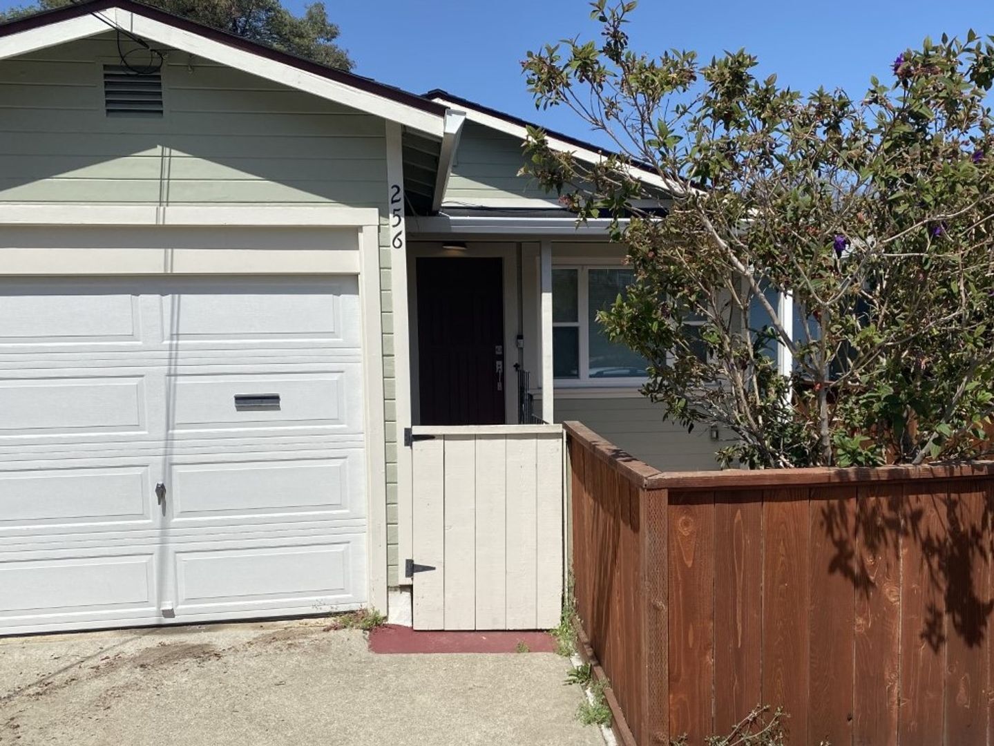 256 Mariposa Street - Brisbane - California - 2 bed, 1 bath rental property