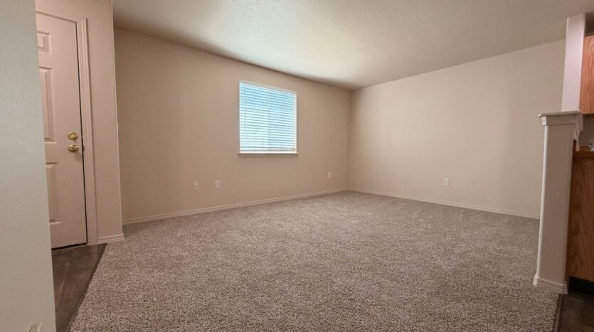 2561 NW Cedar Ave - 1 - Redmond - Oregon - 2 bed, 2.5 bath rental property