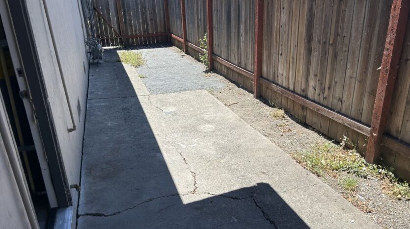 2577-2579 West Steele Lane - Santa Rosa - California - 2 bed, 1 bath rental property