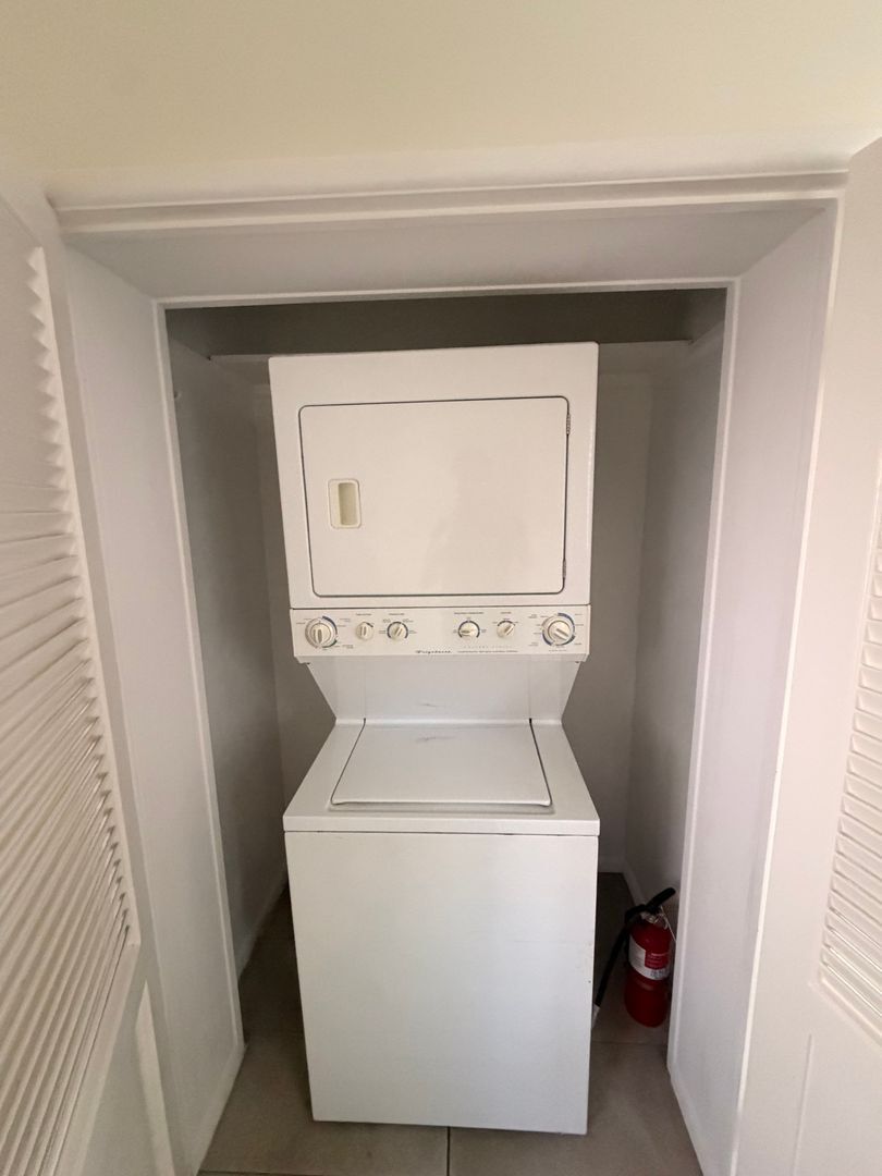 2612 Euclid St. #B - Santa Monica - California - 1 bed, 1 bath rental property