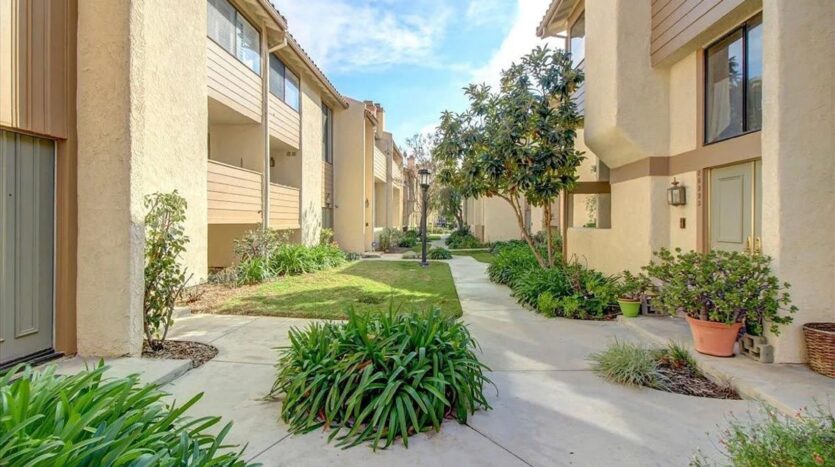 26311 W Plata Ln - Calabasas - California - 3 bed, 2.5 bath rental property