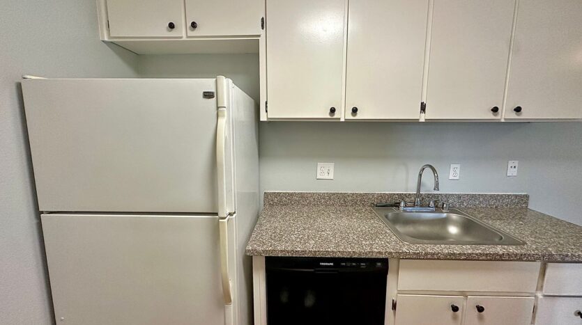 2800 Dover Ave - Fairfield - California - 1 bed, 1 bath rental property