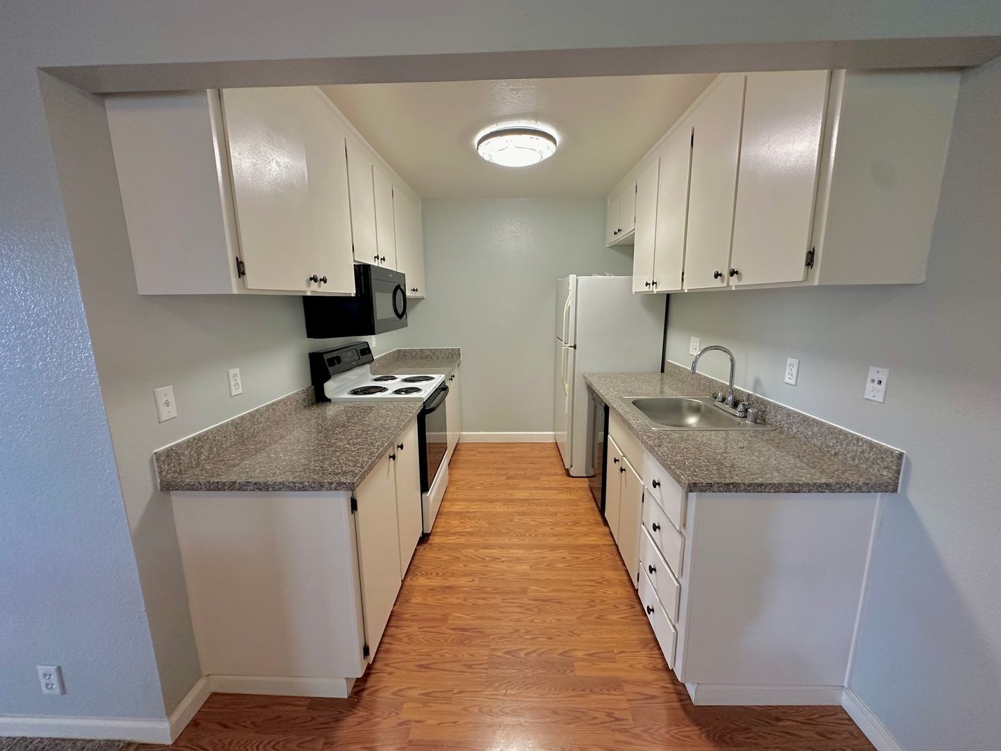 2800 Dover Ave - Fairfield - California - 1 bed, 1 bath rental property
