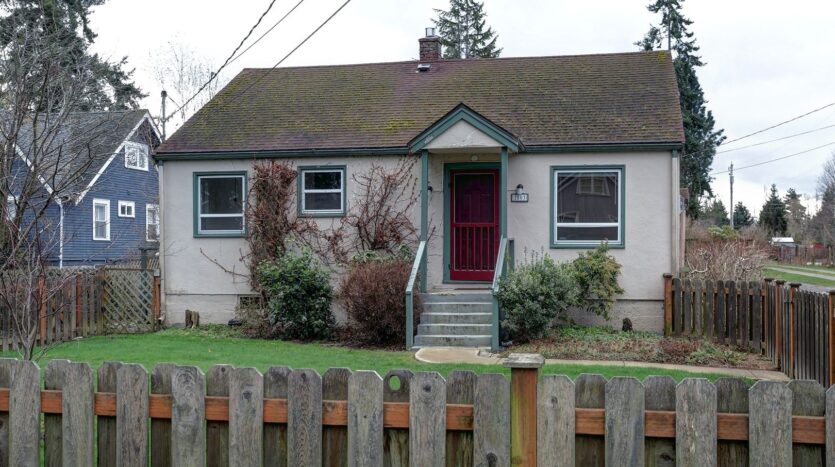 2803 Birchwood Ave. - Bellingham - Washington - 2 bed, 1 bath rental property