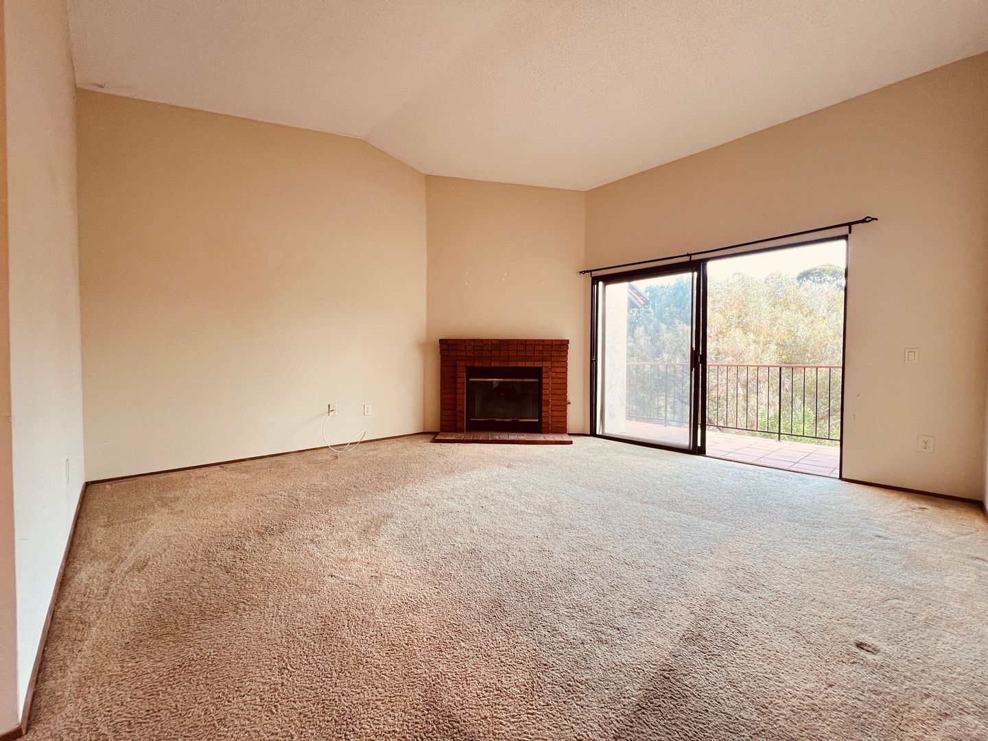 2824 Winthrop Ave. - Carlsbad - California - 2 bed, 2 bath rental property